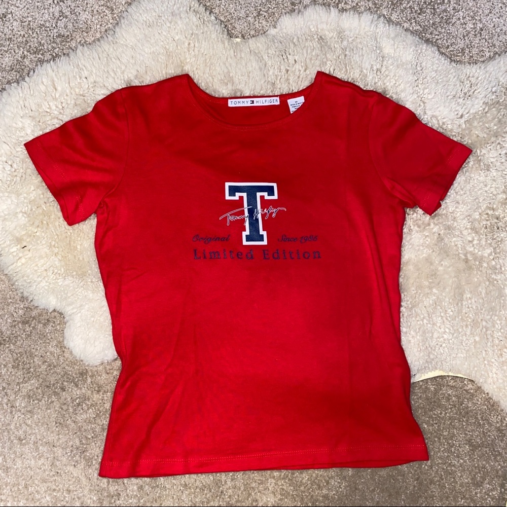TOMMY HILFIGER limited edition t-shirt short sleeve women's tee red top